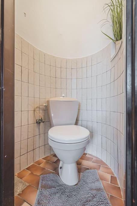 Carolina'S Romantic Apartment Hradec Kralove Exterior foto